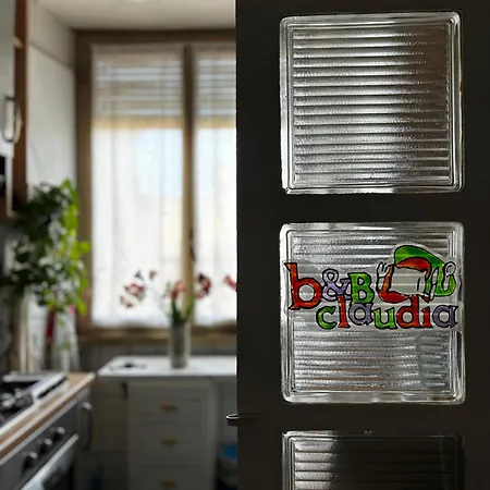 Claudia Nocleg ze śniadaniem *