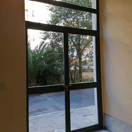 Claudia Bed & Breakfast Rome